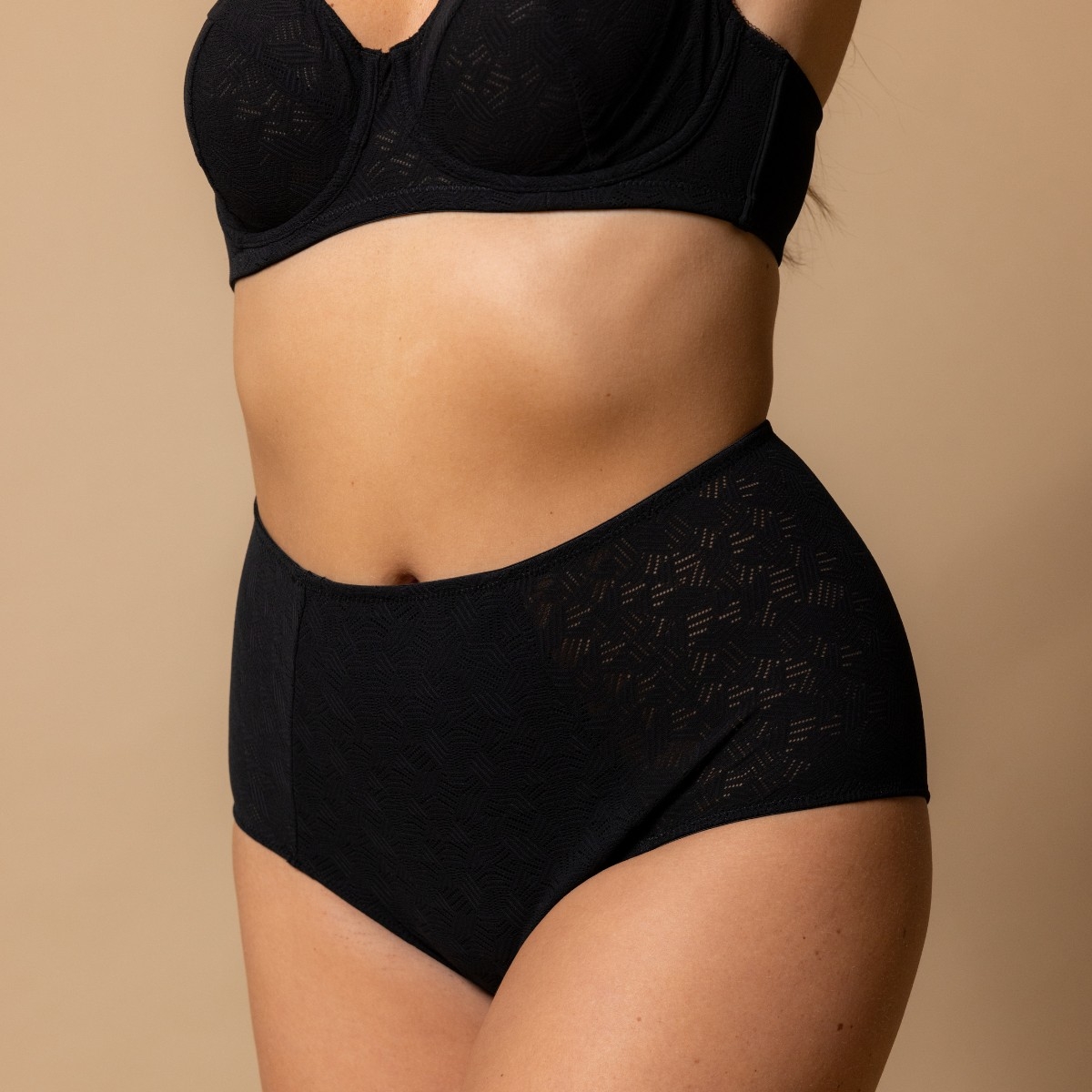 Culotte haute noire ALOES Culotte haute noire ALOES